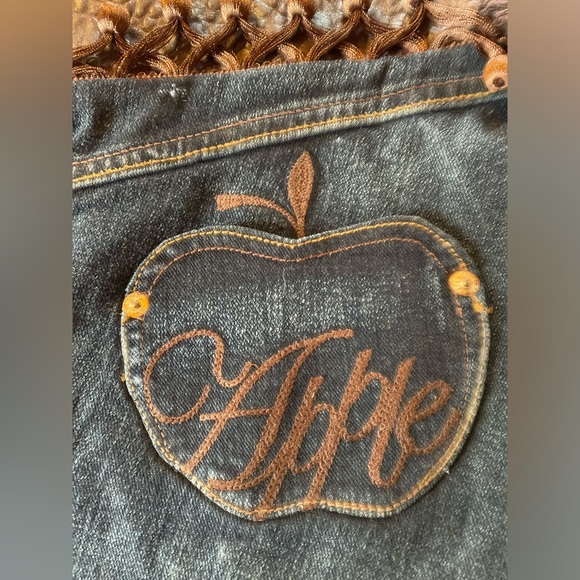 APPLE BOTTOM BRAND PURSE- long strap! Jean material with leather! - Picture 5 of 5